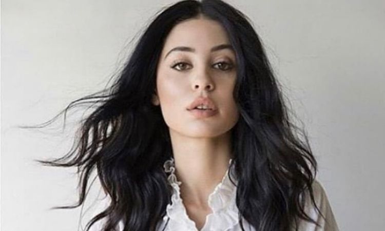 A picture of Rose Mendez's famous daughter, Alexa Demie. 